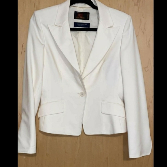 Taylor Bird One Button Jacket - Picture 4 of 16